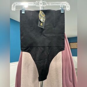 MUST BUNDLE NWT Shapewear Panties